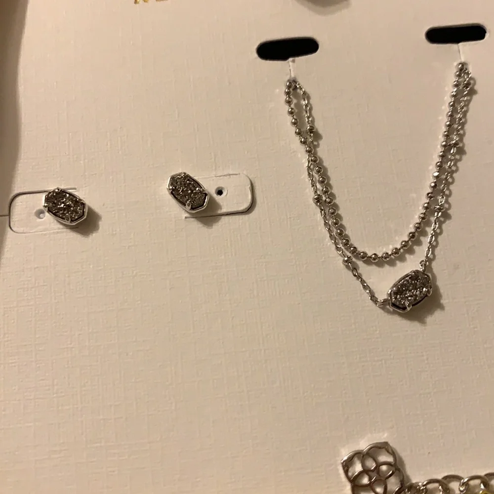 Kendra Scott Emilie Multi Strand Necklace & Earrings Gift Set in Platinum - Picture 6 of 9
